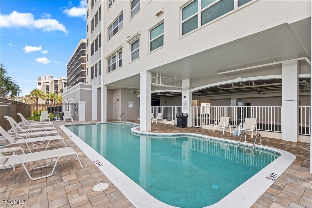 9577 Gulf Shore Drive - Photo 29