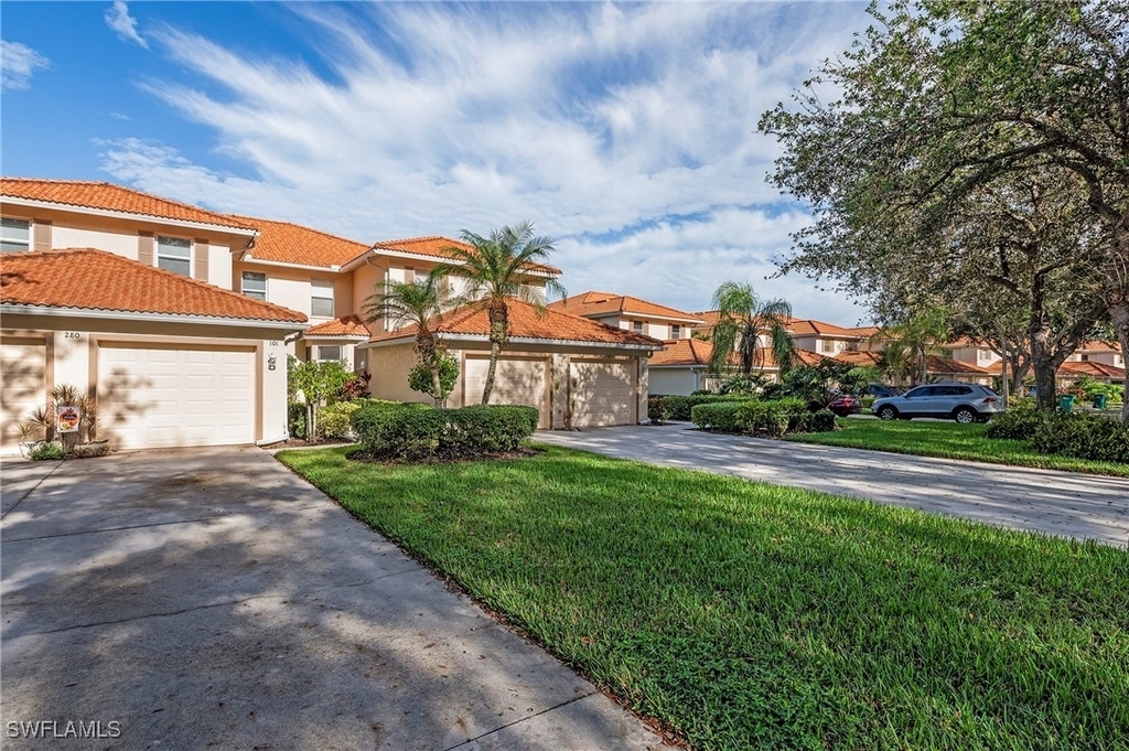 280 Robin Hood Circle - Photo 1