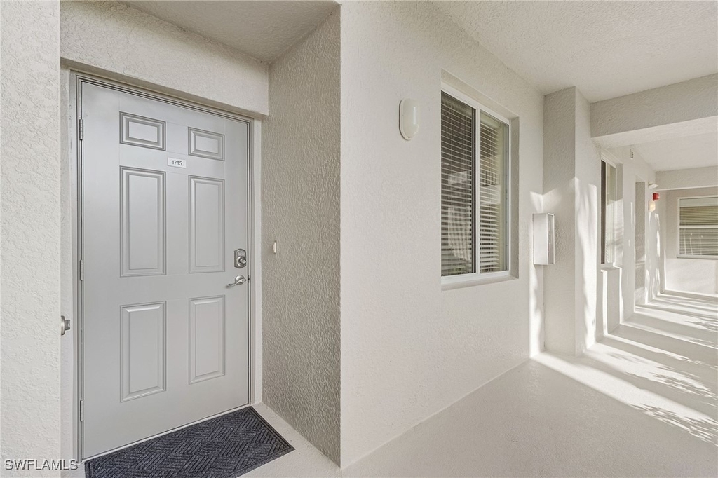10333 Heritage Bay Boulevard - Photo 2