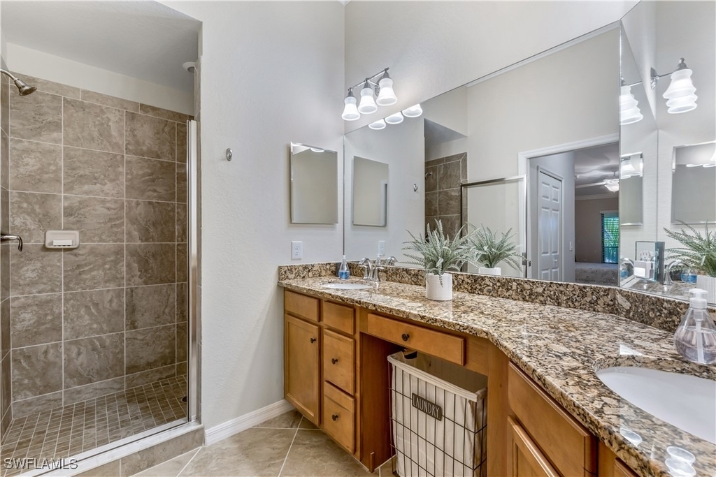 28041 Bridgetown Court - Photo 11