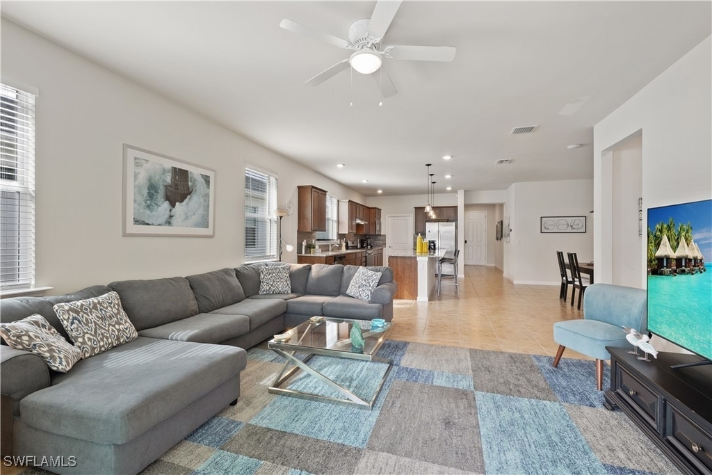 42098 Journey Drive - Photo 4