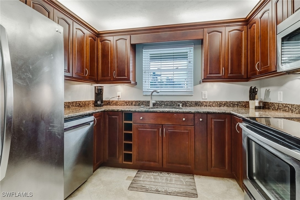 1351 Curlew Avenue - Photo 10