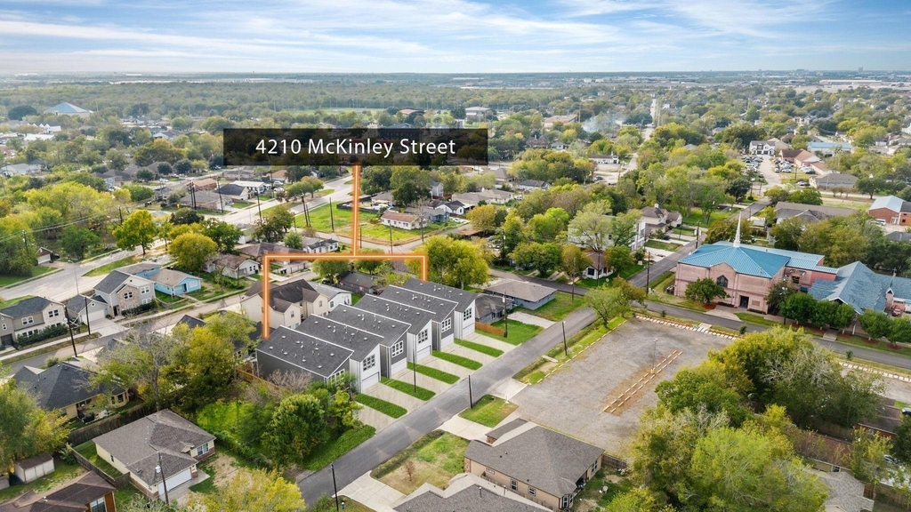 4210 Mckinley Street - Photo 2