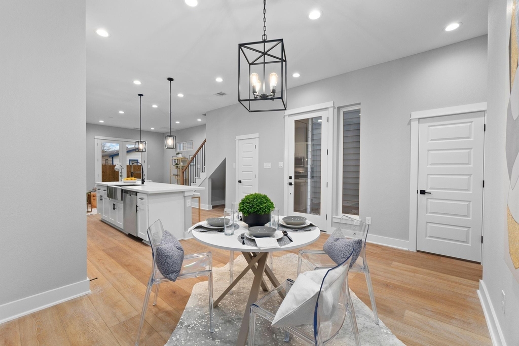 4210 Mckinley Street - Photo 3