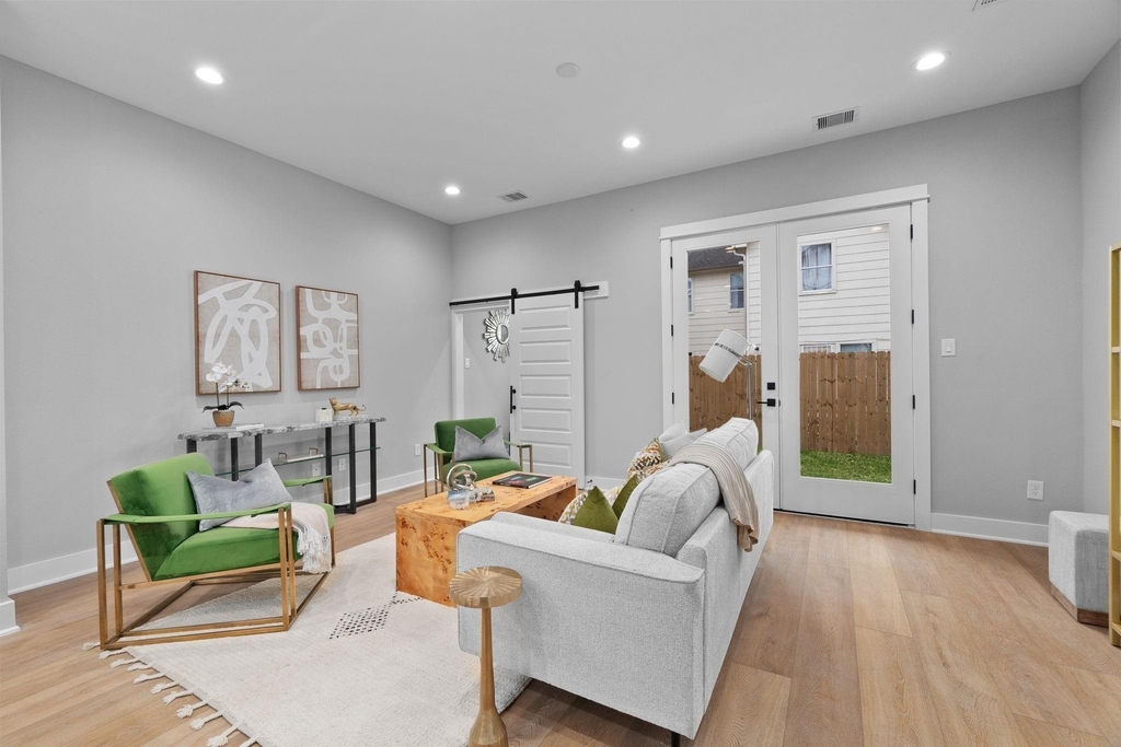 4210 Mckinley Street - Photo 6