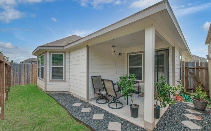 25416 Grotto Falls Lane - Photo 16