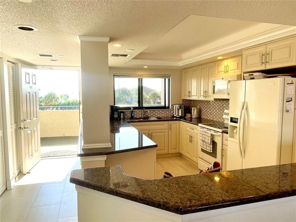 1290 Gulf Boulevard - Photo 2