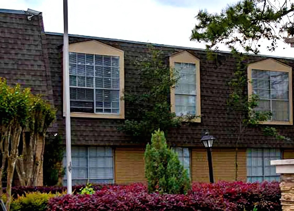 6311 Beverlyhill Street - Photo 1