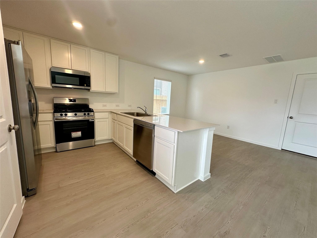 13310 Rayhill Drive - Photo 6