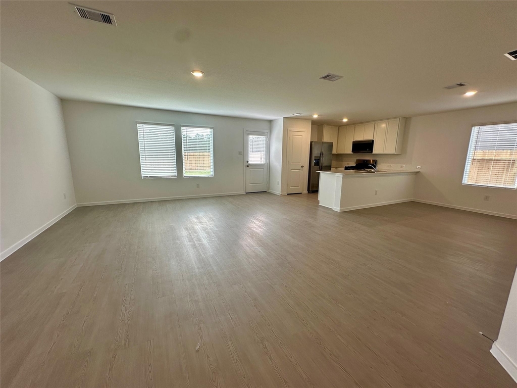 13310 Rayhill Drive - Photo 2