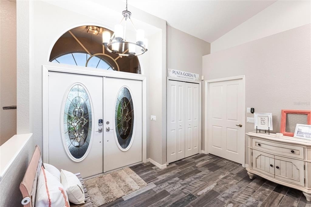 1503 Suzi Street - Photo 2