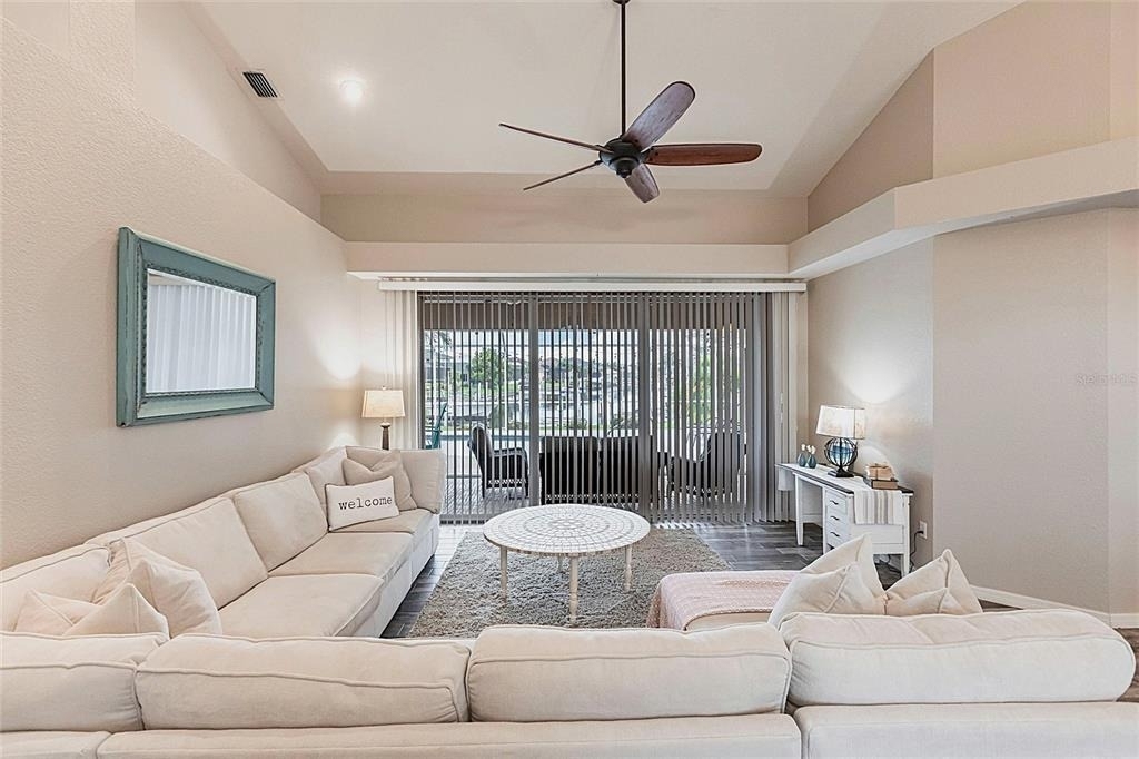 1503 Suzi Street - Photo 3