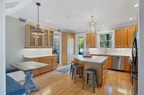 324 Julia Place - Photo 13