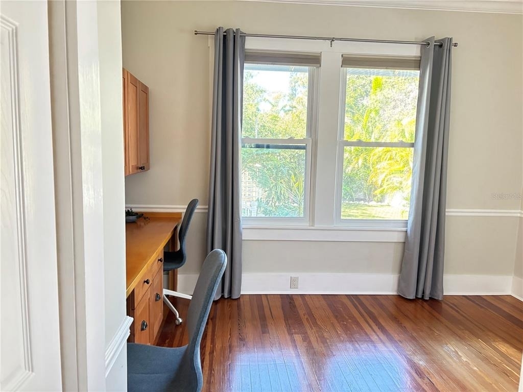 324 Julia Place - Photo 49