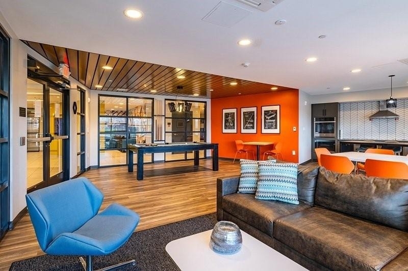 100 Cabot St - Photo 11