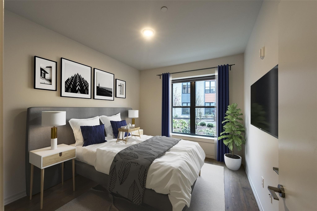 100 Cabot St - Photo 4