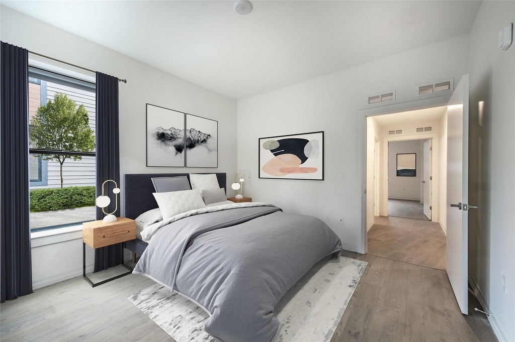 100 Cabot St - Photo 8