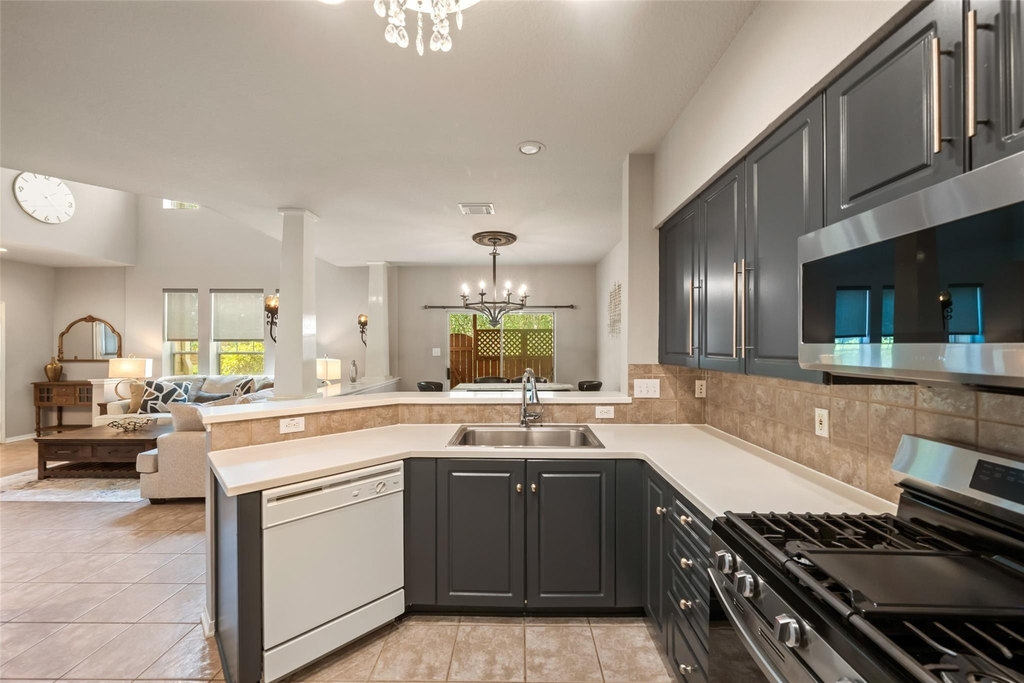 21 Stone Creek Place - Photo 14