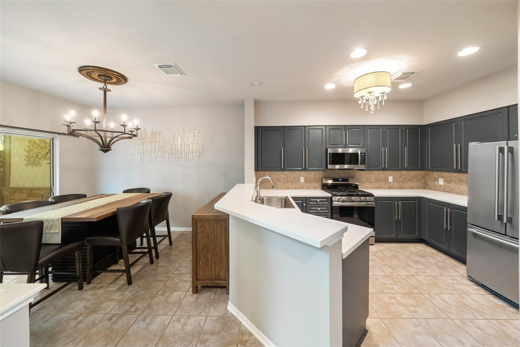 21 Stone Creek Place - Photo 4