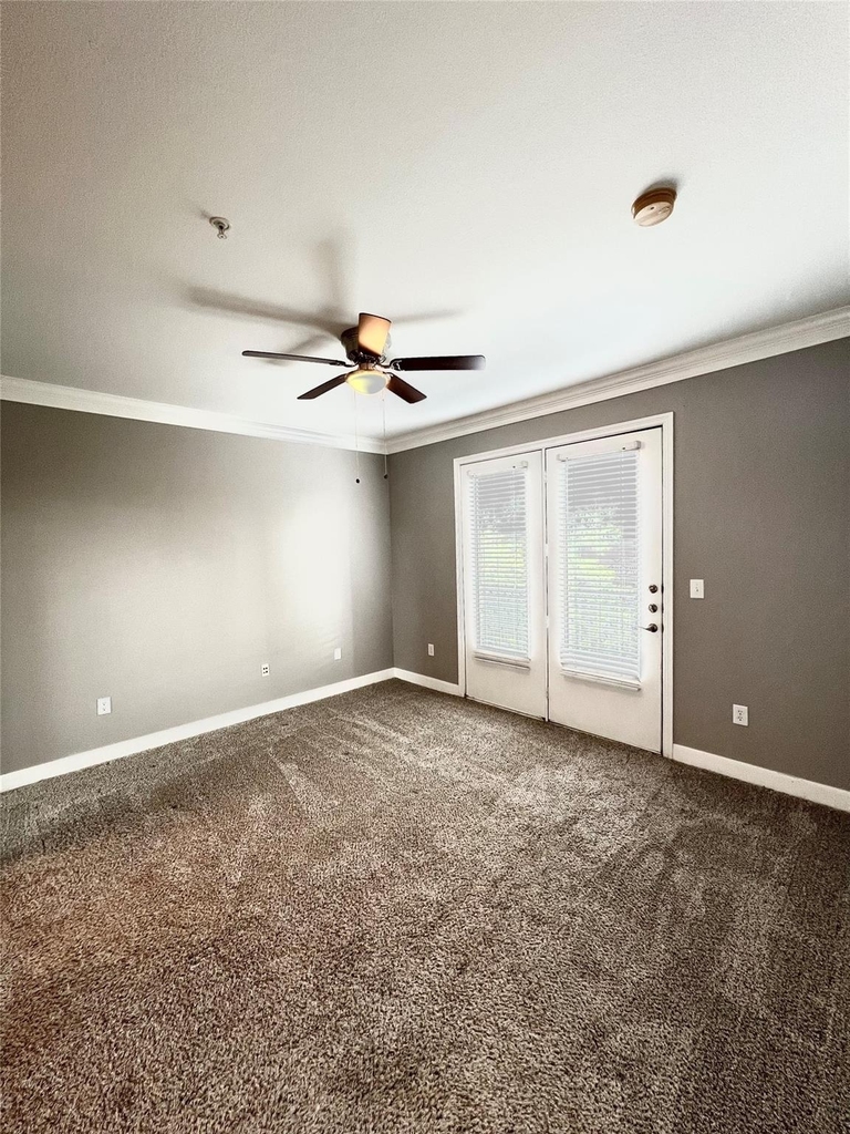 2299 Lone Star - Photo 4