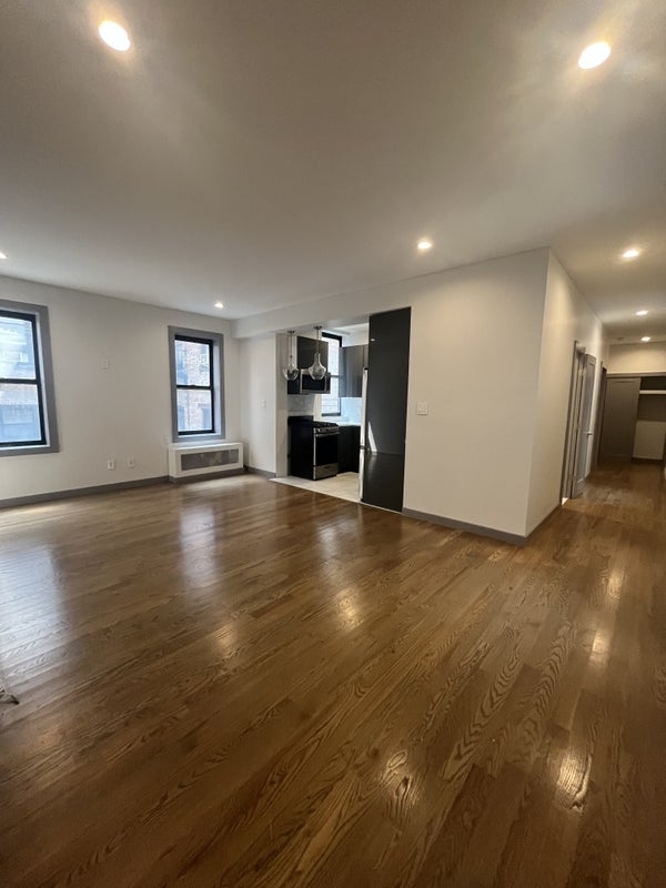 66 Ft Washington Avenue - Photo 1