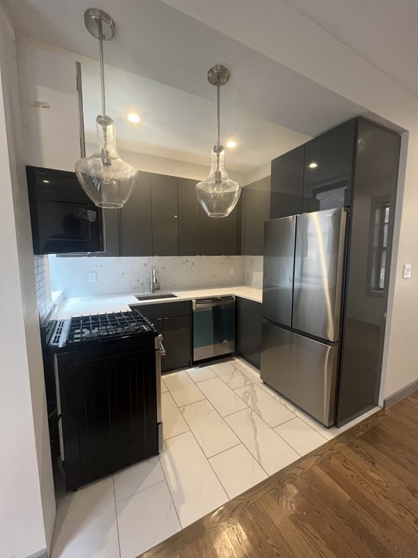 66 Ft Washington Avenue - Photo 2