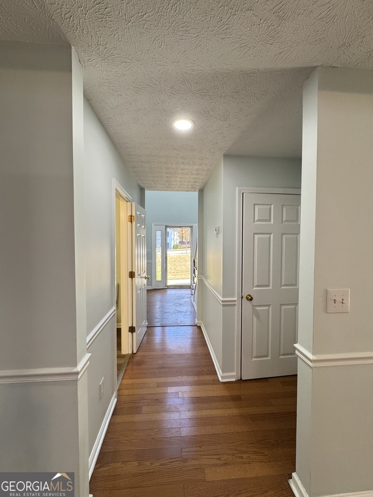 1009 Chads Ridge - Photo 8