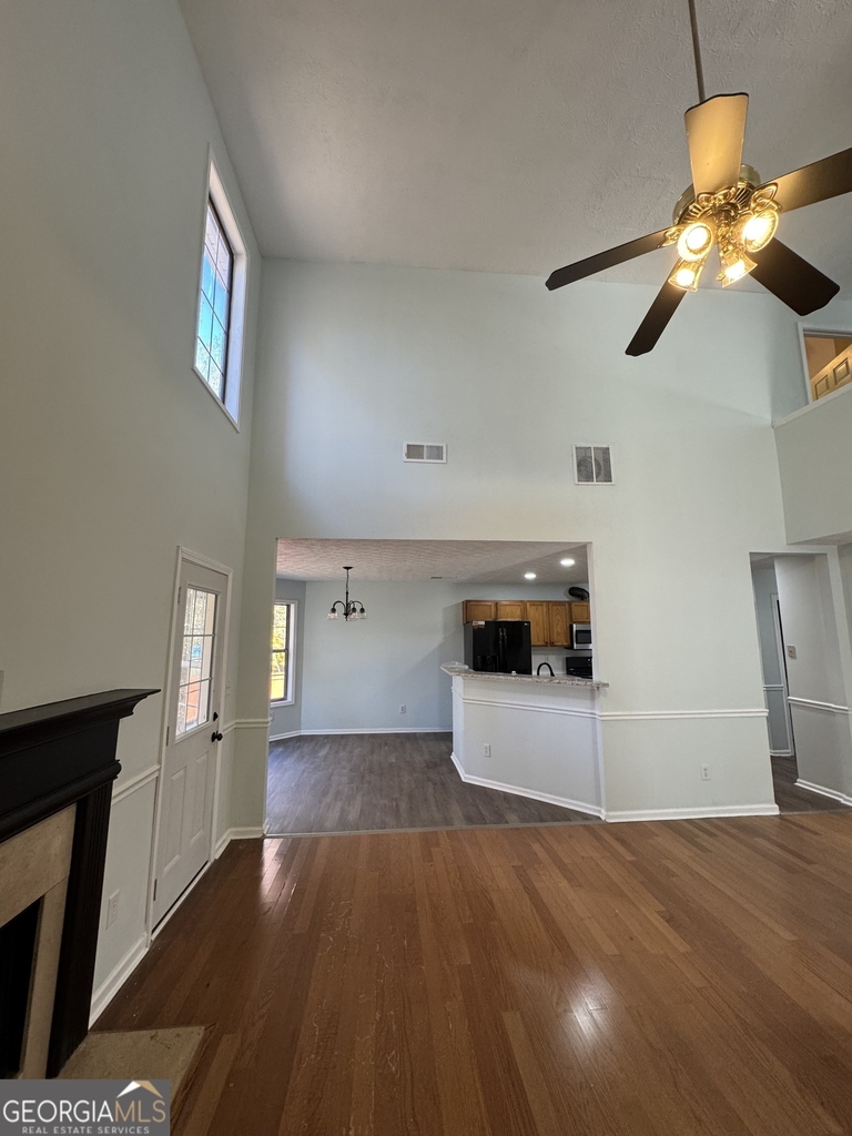 1009 Chads Ridge - Photo 7