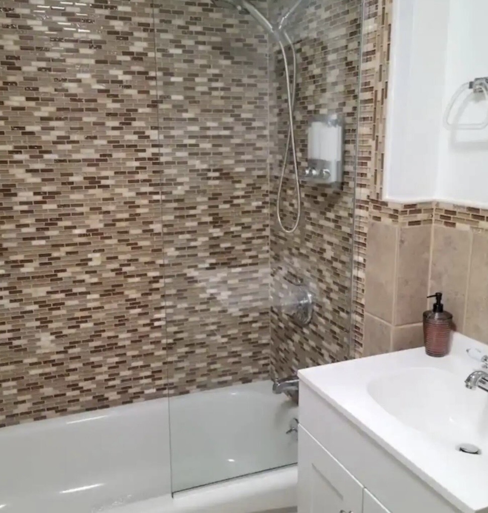 128 Greene Avenue - Photo 4