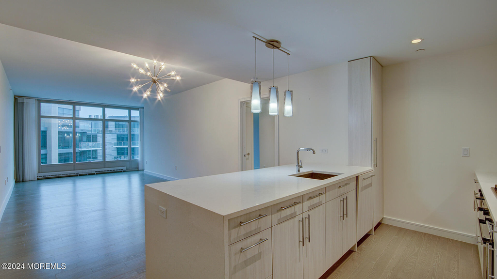 15 Morris Avenue - Photo 5