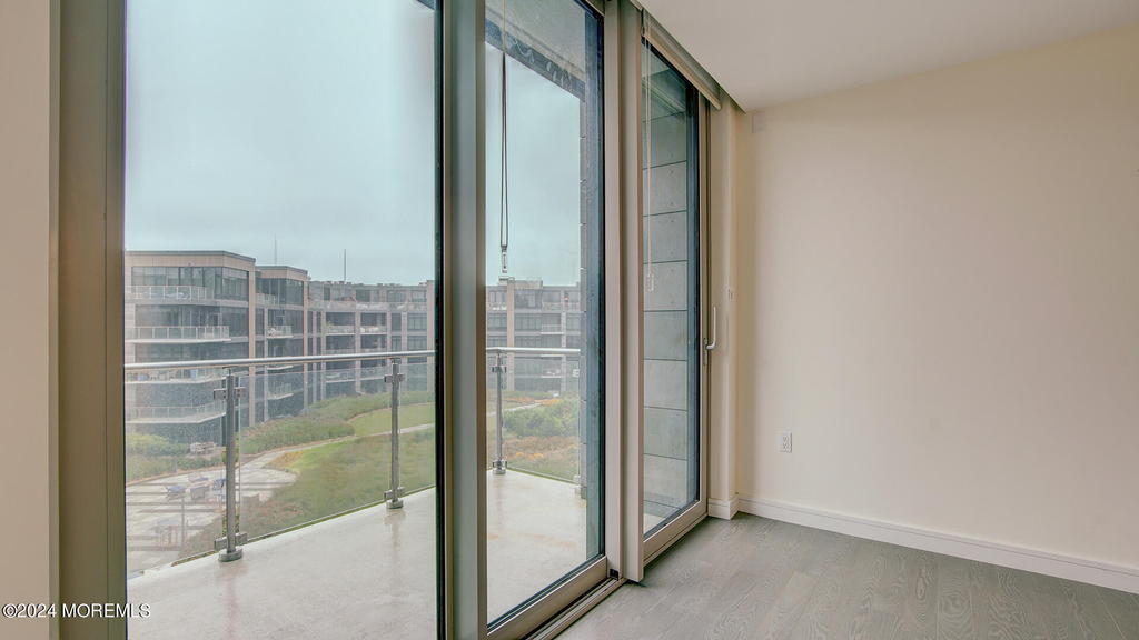 15 Morris Avenue - Photo 20