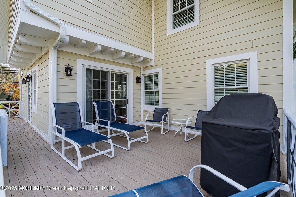 400 4th Avenue - Photo 5