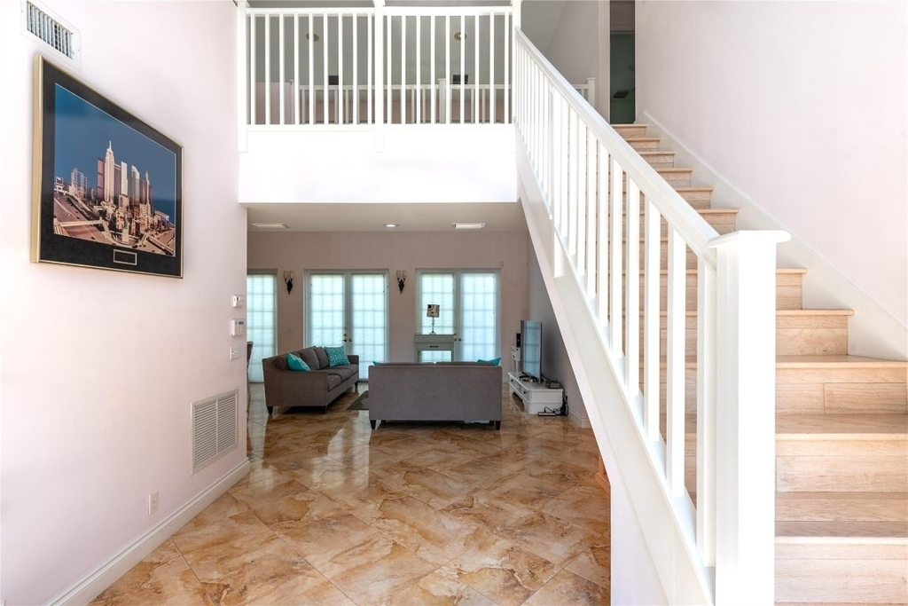 2999 Banyan Road - Photo 3