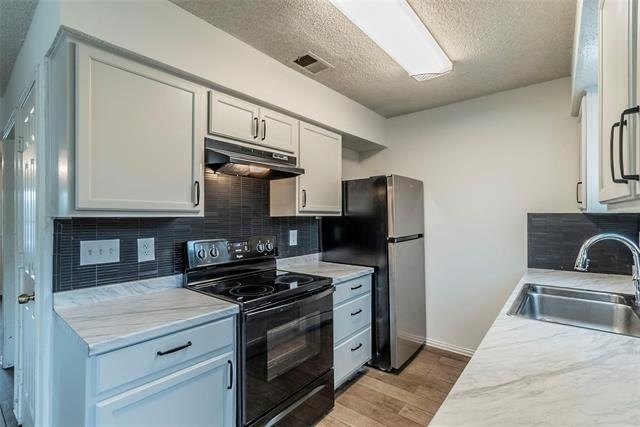 929 Vedral Place - Photo 6