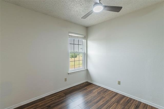 929 Vedral Place - Photo 17