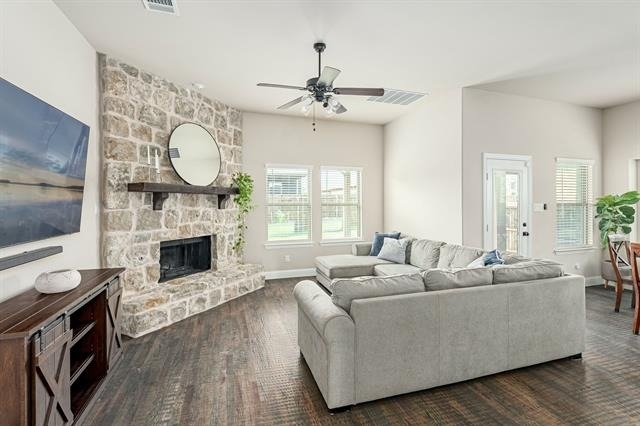 209 Michael Drive - Photo 4