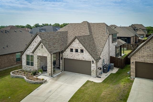 209 Michael Drive - Photo 2