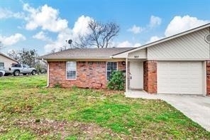 307 N Jordan Street - Photo 0