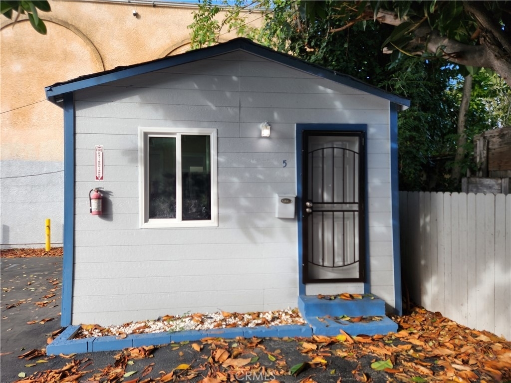 3713 W Imperial - Photo 0