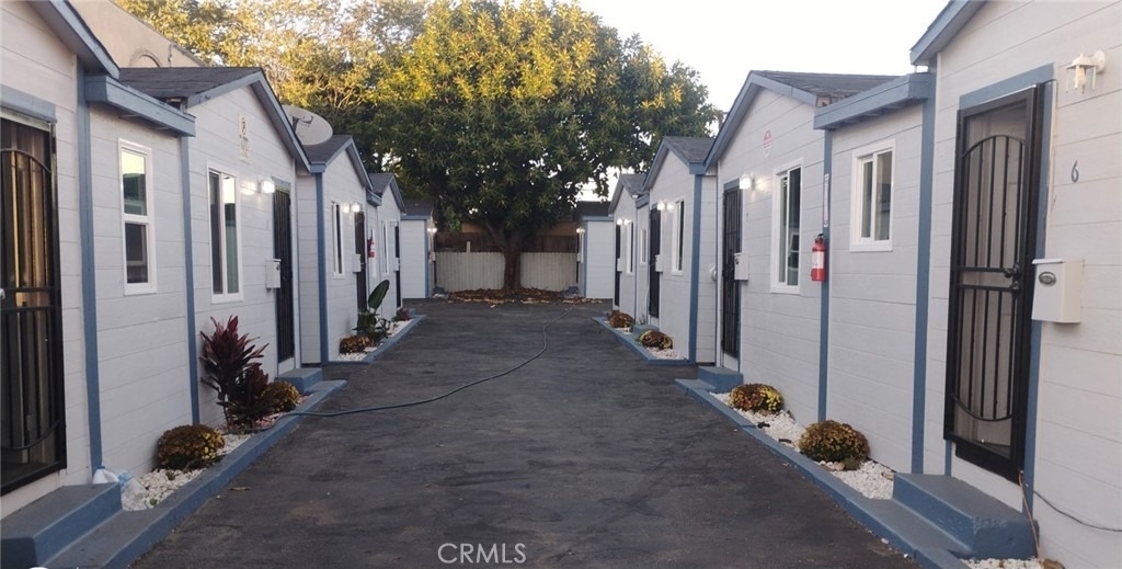 3713 W Imperial - Photo 5