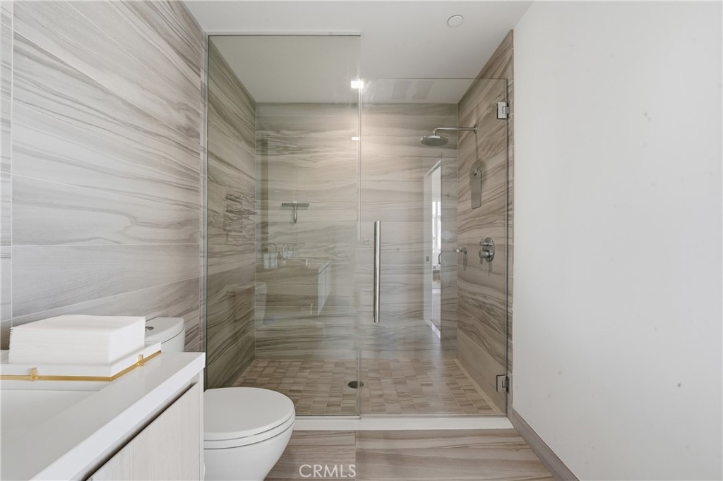 1050 S Grand - Photo 39