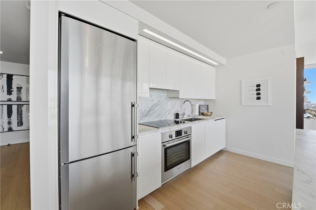 1050 S Grand - Photo 43