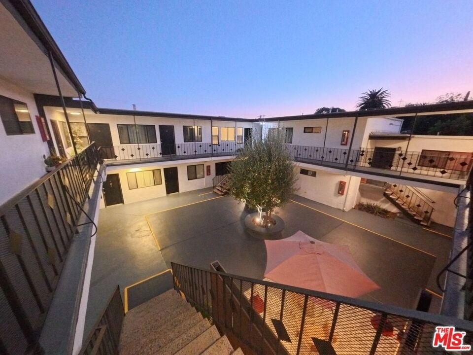 6607 N Figueroa Street - Photo 22
