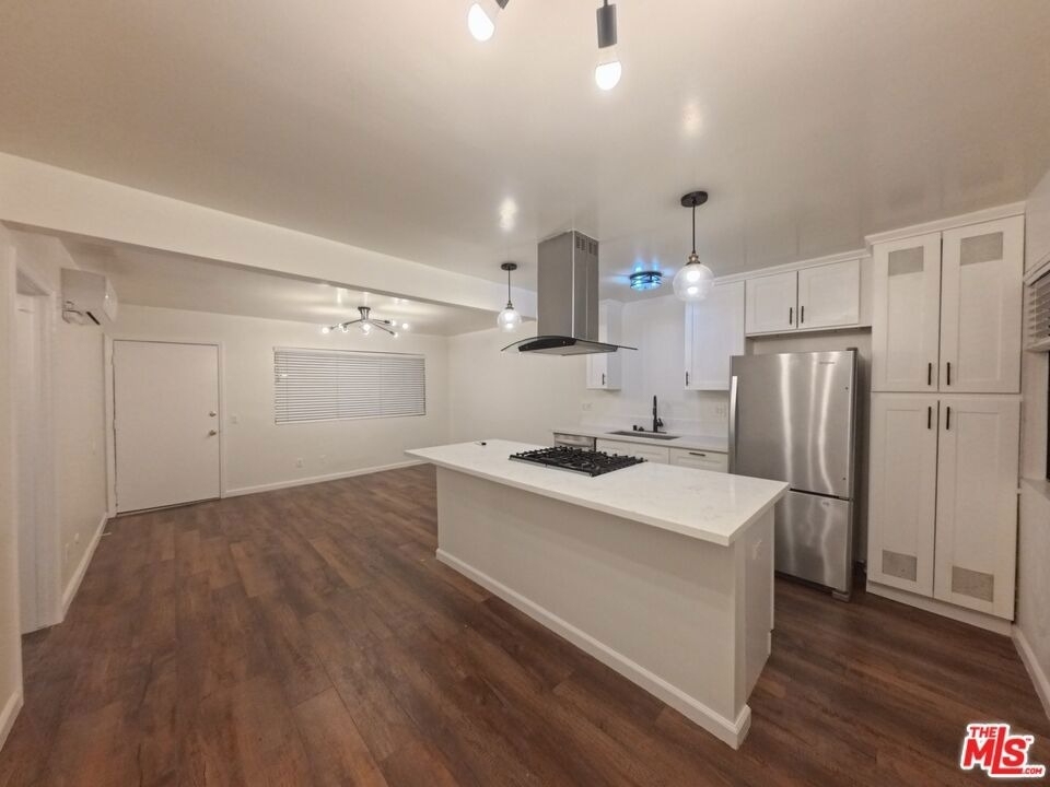 6607 N Figueroa Street - Photo 1