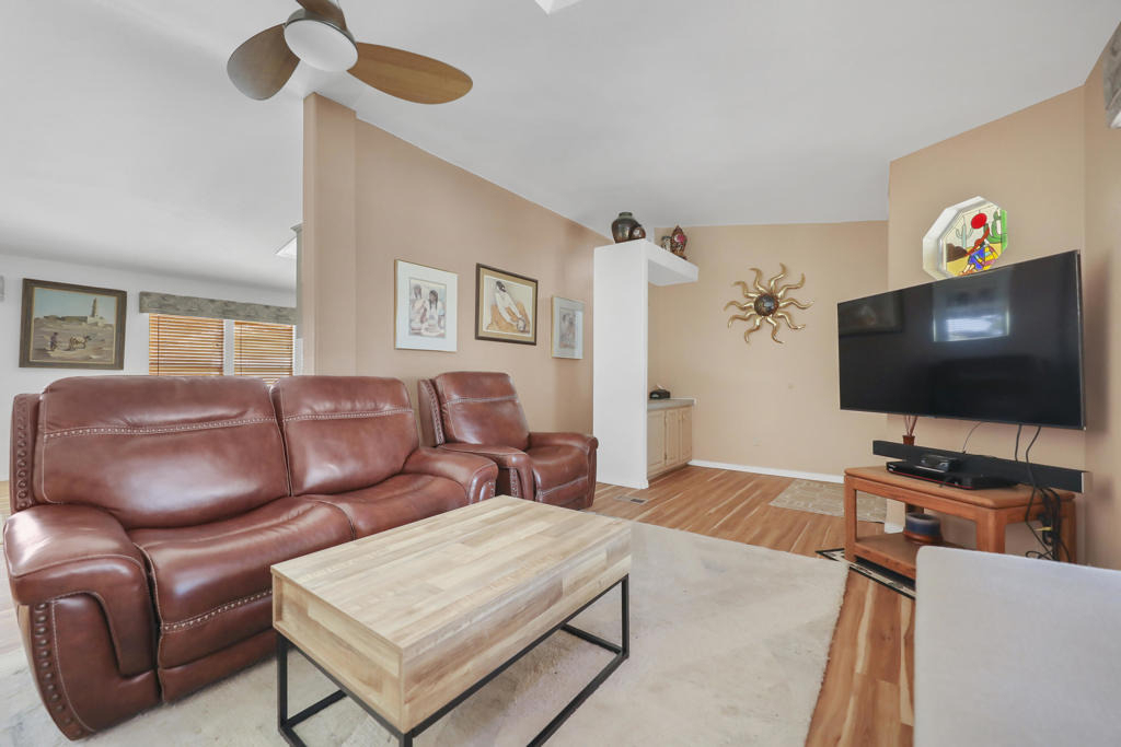 60781 Painted Hills Road - Photo 4