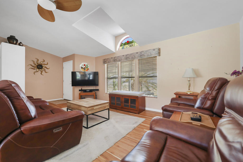 60781 Painted Hills Road - Photo 3