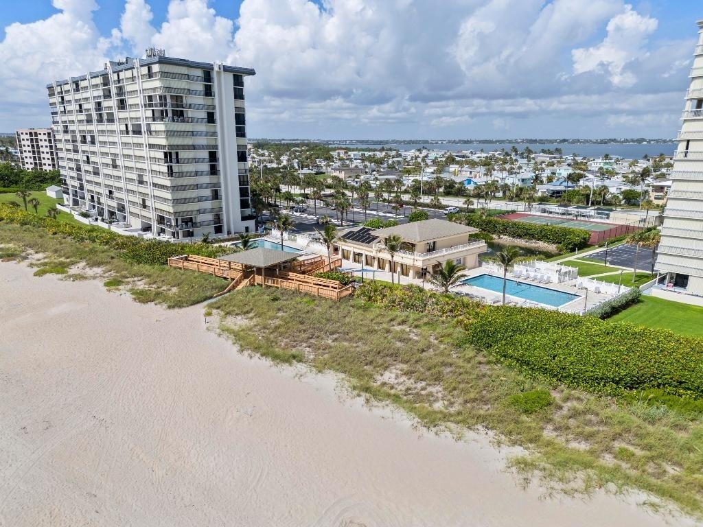 10680 S Ocean Drive - Photo 27