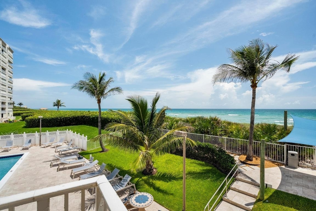 10680 S Ocean Drive - Photo 32