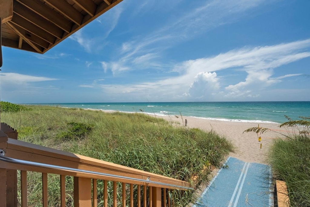10680 S Ocean Drive - Photo 35