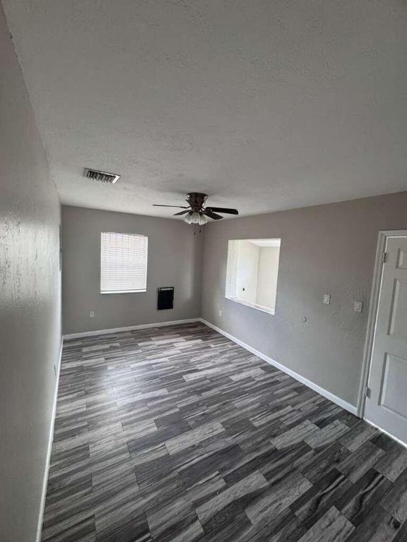 3309 Avenue S - Photo 4